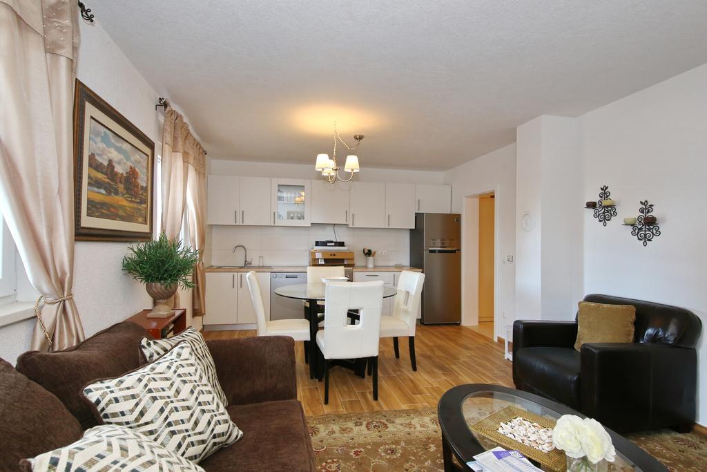 Apartments Anastazia Задар Екстериор снимка